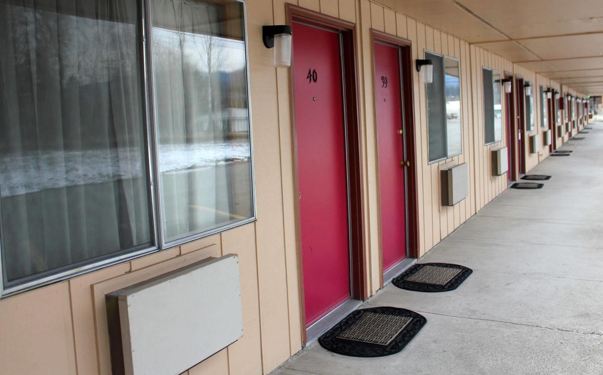 Caboose Motel Libby 외부 사진